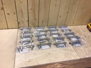 Lot of 3 in. Center-to-Center Solid Stainless Steel Finish Euro Style Cabinet Bar Pulls (10-Pack) by GlideRite Customer Returns See Pictures