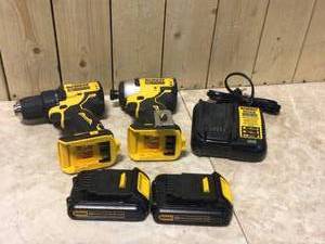 ATOMIC 20-Volt MAX Cordless Brushless Compact DrillImpact Combo Kit (2-Tool) with (2) 1.3Ah Batteries, Charger & Bag by DEWALT Customer Returns See Pictures