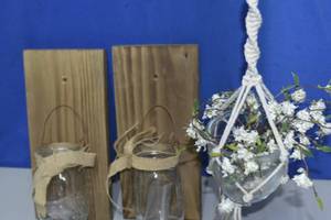 Hanging Home Decor Lot