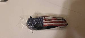 4.75 US FLAG FOLDER (SKU 1815)
