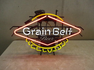 Grain Belt Neon Light