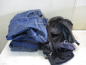 5 pair of 36 waist jeans