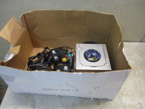 Nintendo Game Cube Pokemon Edition