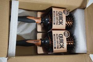 lot 67 image: 2 NEW ConAir Quick Blow Dry Pro Brushes