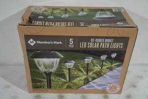 lot 107 image: NEW Members Mark 5 Piece Oil Rubbed Bronze LED Solar Path Lights