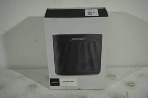 lot 64 image: NEW Bose Soundlink Color II Bluetooth Speaker - Black