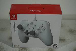 lot 54 image: NEW Power A Wired Controller for Nintendo Switch - White