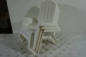 lot 275 image: 3 NEW Indoor Plastic Chairs - White