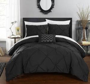 lot 175 image: Chic Home 4 Piece Daya Pinch Duvet Set - Queen