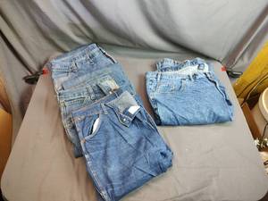 Lot of 3 Pairs of Used Jeans