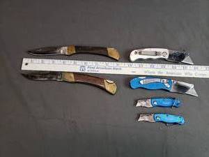 4 Utility Knives and 2 Lockback Folding Knives