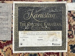 lot 109 image: Karastan Collection 100% Premium Worsted Wool Area Rug Kazvin - 88 x 12