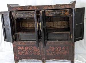 lot 81 image: Antique Chinese Style Lacquered and Decorated Cabinet