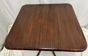 lot 99 image: Beautiful Vintage Mahogany Drop Leaf Table- George W. Fifeld