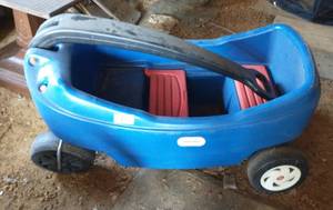 Little Tikes riding wagon in good shape