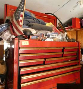 Top section of Craftsman tool chest INCLUDING CONTENTS