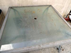 Outdoor patio table