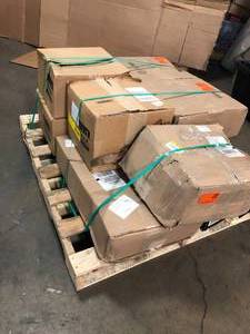 lot 20 image: Mix Pallet of Ceramic Tile Flooring - Various conditions - review all pictures