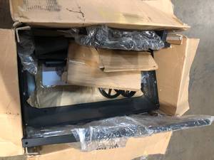 lot 39 image: Char-Griller Smokin Champ Charcoal Offset Smoker in Black- good condition - review all pictures