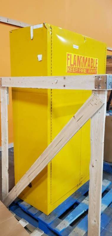 Sandusky Lee Compact Flammable Safety Cabinet  43in.W x 18in.D x 65in.H, Model# SC450F (Dented & functional) - Missing Keys