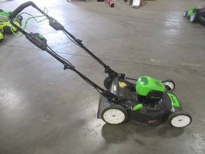 Greenworks MOB0L510, PRO 80V 21-inch Brushless Self-Propelled Lawn Mower. Runs - Does not include Battery and Charger. Missing Bagger.
