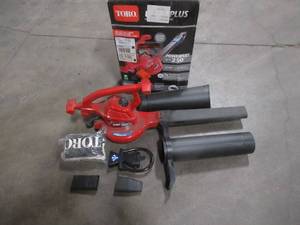 Toro 51621 UltraPlus 250 MPH 350 CFM 12 Amp Electric Leaf BlowerVacuumMulcher - Missing Minor Parts - Works Well