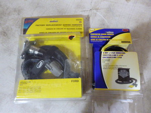 lot 22 image: 2 Valley Wiring Harnesses
