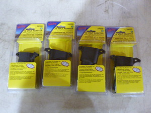 lot 23 image: 4 Valley 12 Volt Adapters