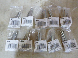 lot 32 image: 10 Valley Hitch Pin Kits