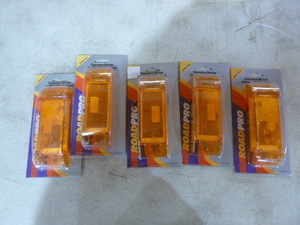 lot 58 image: 5 Road Pro ClearanceMarker Sealed Light Assemblies