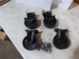 lot 153 image: Set of Casters