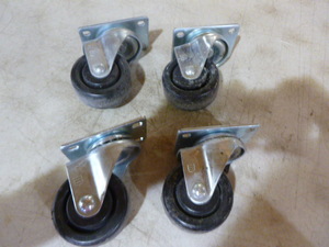 lot 157 image: Set of Casters