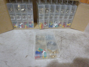 lot 171 image: 12 Packs of Picture Handing Hardware
