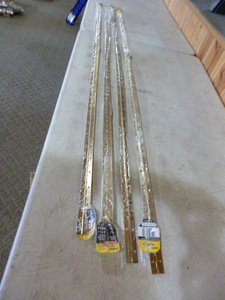 lot 181 image: 4 Stanley Continuous Hinges