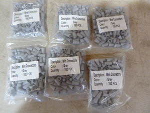lot 198 image: 6 Bags of Gray Wire Connectors