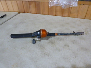 lot 247 image: South Bend R2F Telescoping Spincast Rod and Reel