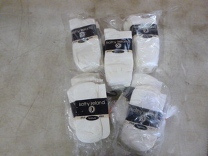 lot 293 image: 2 Dozen Pair of Womens Kathy Ireland Plus Size Socks