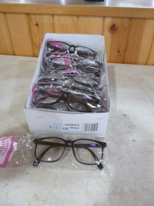 lot 312 image: 1 Dozen Pair of Reading Glasses