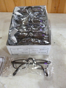 lot 313 image: 1 Dozen Pair of Reading Glasses