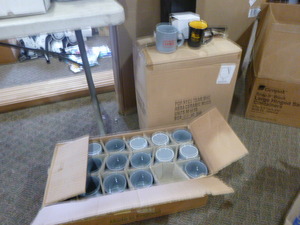 lot 320 image: Large Lot of Coffee Cups