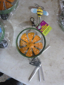 lot 324 image: 12 JMK Metal Windchimes