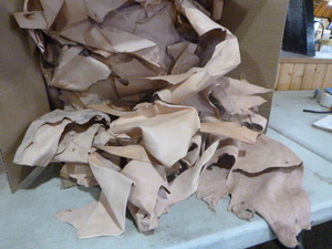 lot 345 image: Box of Scrap Leather