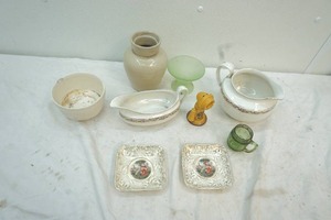 lot 46 image: Weymans Snuff stoneware crock