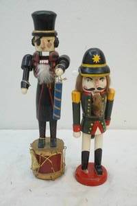 lot 54 image: nutcrackers