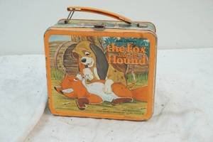 lot 83 image: vintage The Fox and The Hound lunch box