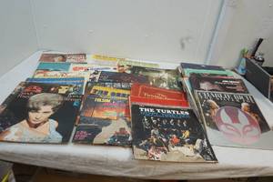 lot 91 image: vintage records