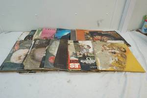 lot 92 image: vintage records