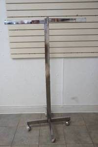 lot 180 image: display rack