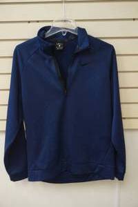lot 191 image: Nike shirt
