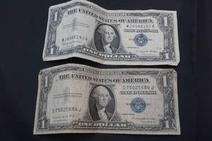 lot 215 image: 2 silver certificates